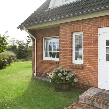 Friesenkoje Апартаменты *